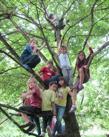 Die Kreisgruppe Nienburg will Natur für Stadtkinder schaffen. Fotos: BUND